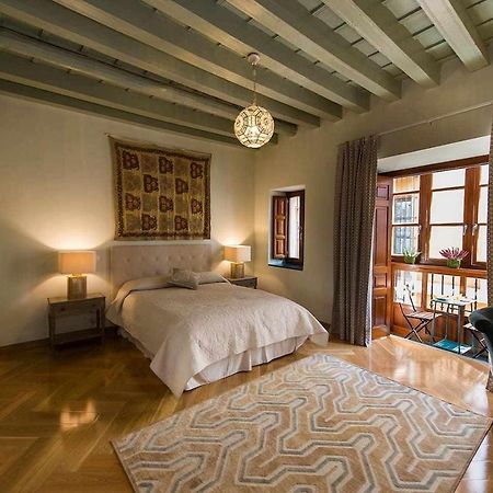 Luxe Carlos Canal Sevilla Buitenkant foto